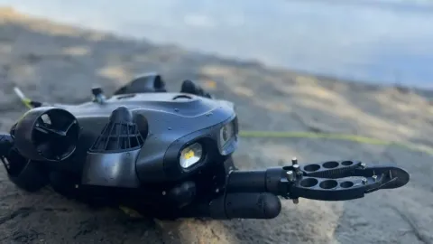 Ferngesteuerter Unterwasserroboter (ROV) im Einsatz
